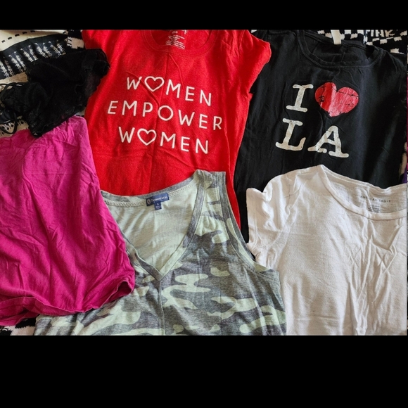 Bundle Of Tops - Picture 2 of 5